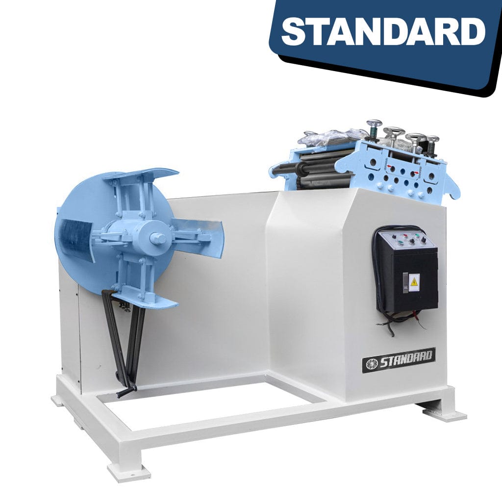 Image of the STANDARD GO-300 Decoiler and Straightener, a machine used in industrial settings to unwind and straighten metal coils. The machine is compact, with a loading capacity of 300 kilograms, suitable for materials with a thickness range of 0.3 to 3.2 millimeters. It features manual expansion and straightener rollers with a diameter of 65 millimeters. The machine is designed for various materials, including CR steel, HR steel, galvanized steel, stainless steel, copper, and aluminum.